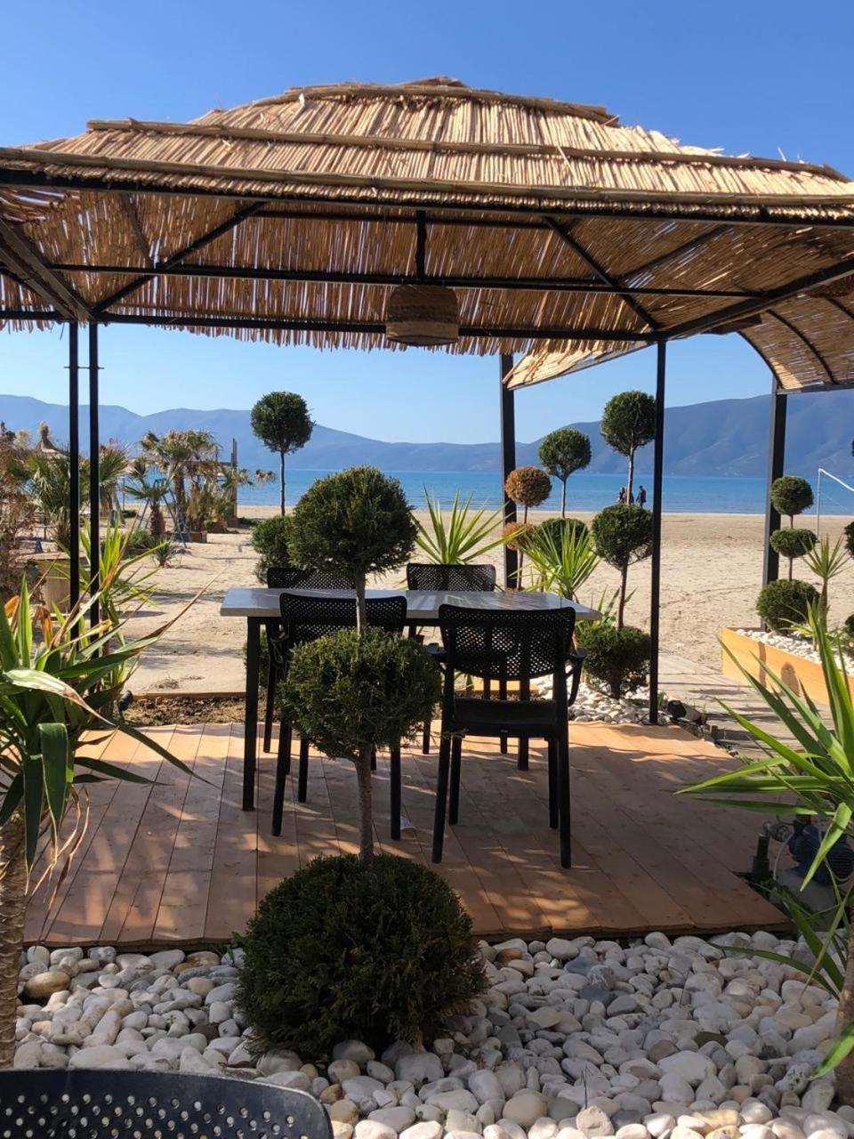Soleil Apartment With Sunbed & Umbrella Vlorë 외부 사진