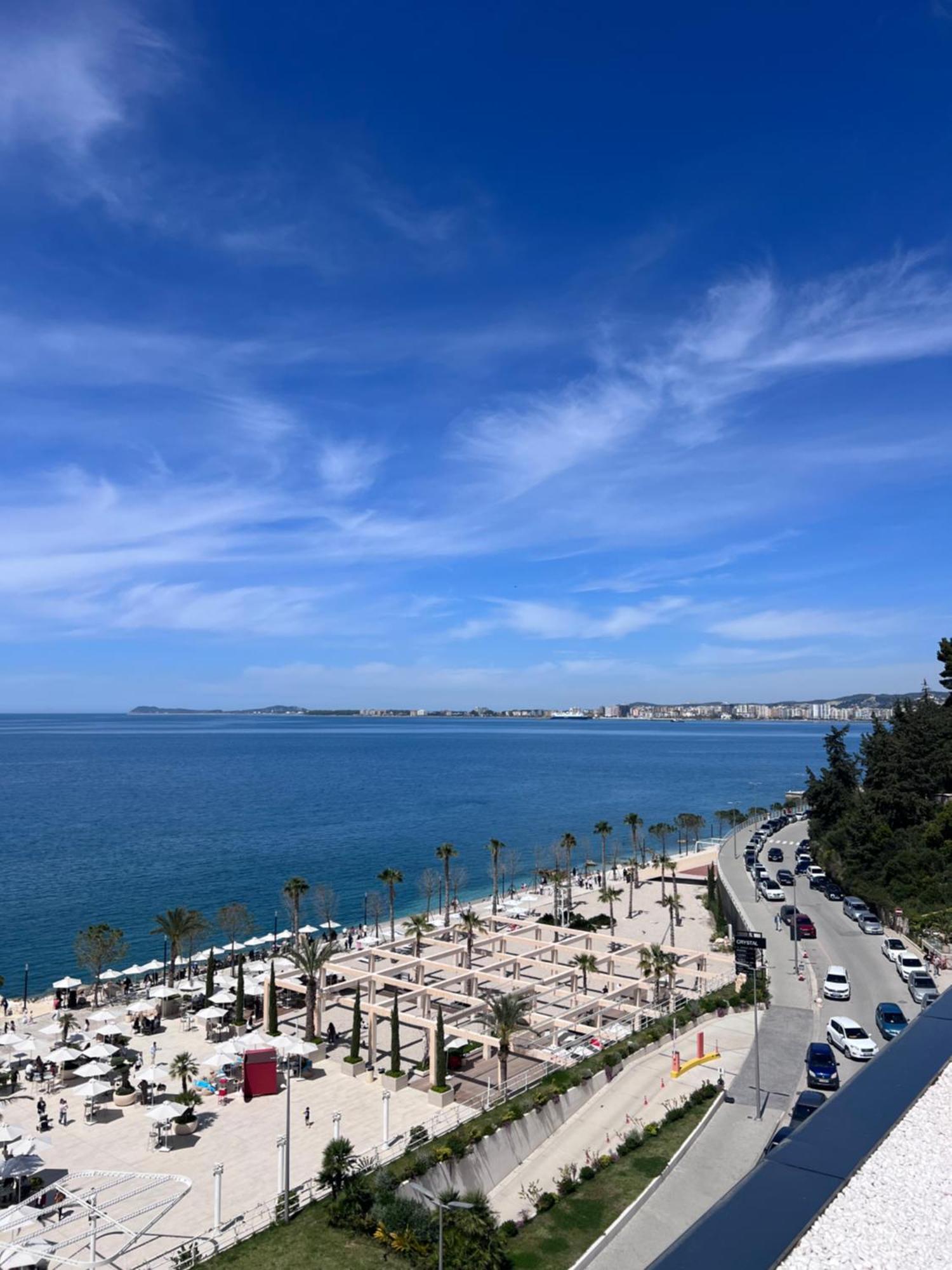 Soleil Apartment With Sunbed & Umbrella Vlorë 외부 사진